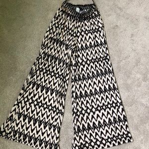 Super cute stretchy pants!